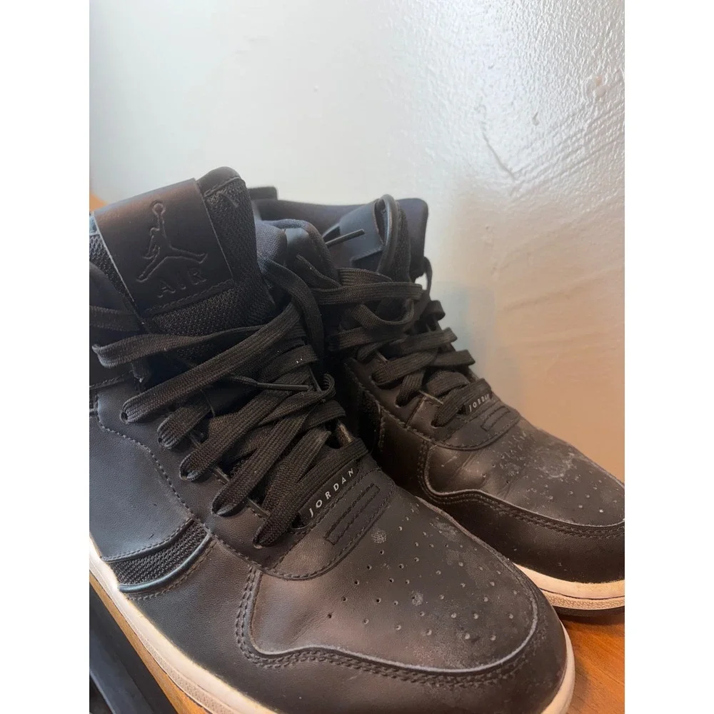 Jordan B. Fly Black White Basketball Shoes 886312-010 Mens 8.5 Mid Top Sneaker